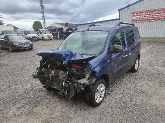 Salvage car Renault Kangoo 1.5 dCi Blauw TERPR Onderdelen K9K628 Motor 2016/4