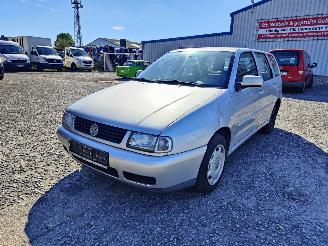 Autoverwertung Volkswagen Polo 6KV 1.4 16V Zilver LS7N Onderdelen APE Motor 2000/11