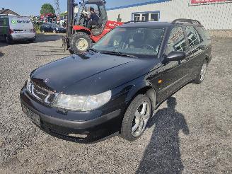 Salvage car Saab 9-5 Zwart 170 Onderdelen Bumper Deur Scherm 1999/4