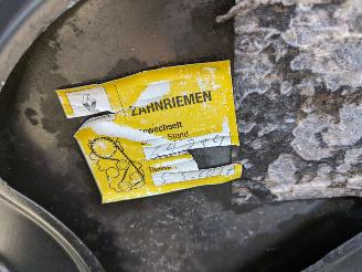 Renault Clio 1.6 Schwarz NV676 picture 15