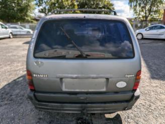 Renault Espace 2.2 picture 6