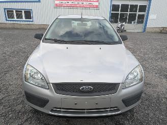 Ford Focus 1.8 picture 2
