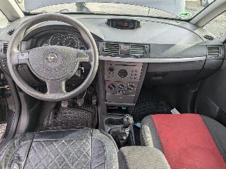 Opel Meriva 1.6 picture 11