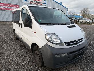 Opel Vivaro 1.9 CDTI picture 3