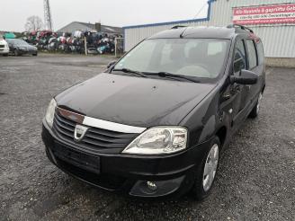 demontáž osobní automobily Dacia Logan 1.5 2011/6
