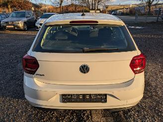 Volkswagen Polo 1.0 picture 6