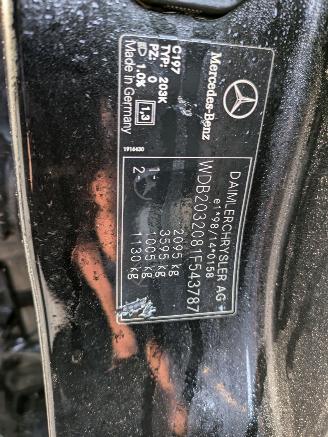 Mercedes C-klasse 203 picture 16