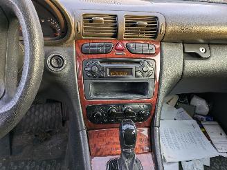 Mercedes C-klasse 203 picture 12