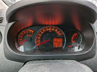 Daihatsu Cuore 1.0 picture 16