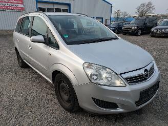 Opel Zafira 1.9 CDTI picture 3