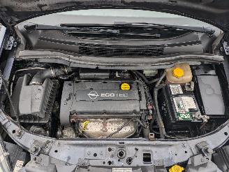 Opel Zafira 1.6 picture 17