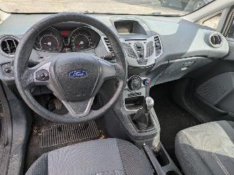 Ford Fiesta 1.25 picture 11