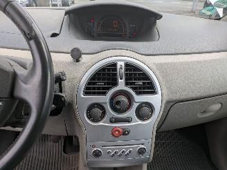 Renault Modus 1.6 picture 12