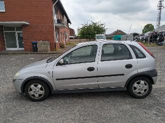 Opel Corsa 1.2 picture 8