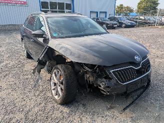 Skoda Superb 2.0 picture 3