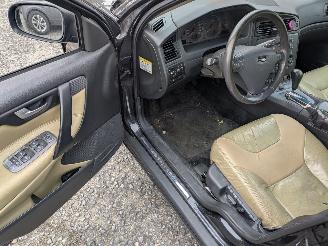 Volvo S-60 2.4T Automatik picture 9