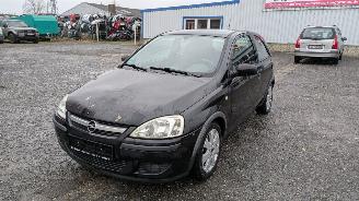 Autoverwertung Opel Corsa 1.0 2003/11