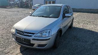 Salvage car Opel Corsa 1.2 2003/10