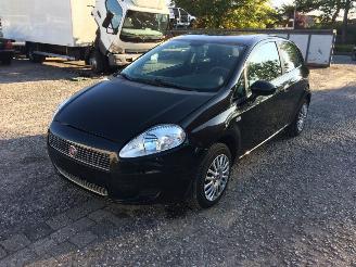 demontáž osobní automobily Fiat Grande Punto Zwart 891B Sloop Onderdelen Deur Bumper 2009/4