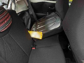 Citroën C1 1.0 VTi Shine 5drs ac picture 11