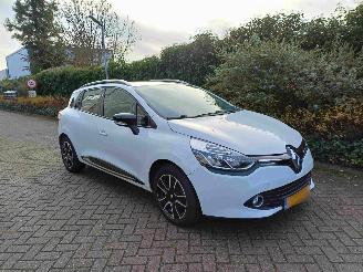 Renault Clio Estate 0.9 TCe Expression * MOTORSCHADE * picture 3