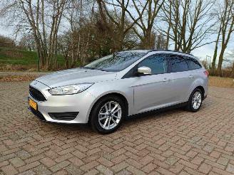ojeté vozy osobní automobily Ford Focus Wagon 1.0 Trend 2017/1