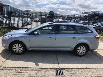 škoda osobní automobily Ford Mondeo 2.0i  107kW Combi 2007/8