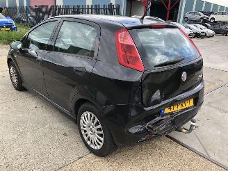 Fiat Punto 13JTD E5 5 drs Airco picture 5