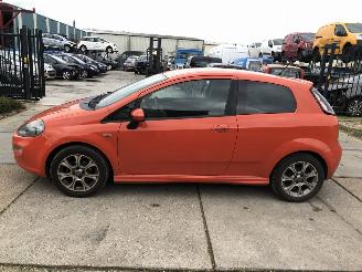 Vaurioauto  passenger cars Fiat Punto Evo 0.9 Twinair 74kW E6 2014/3