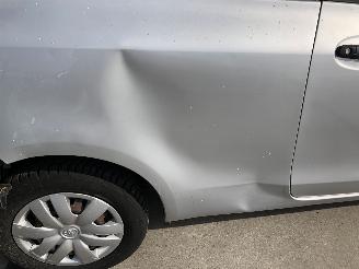 Toyota Yaris 1.0i AIRCO picture 11