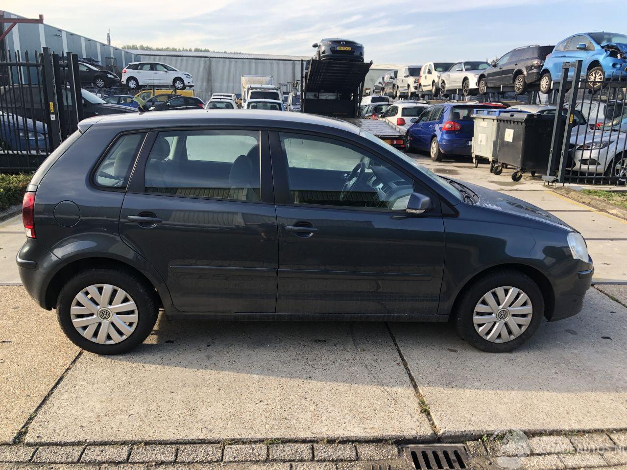 Volkswagen Polo 14i 16v 5 drs AIRCO