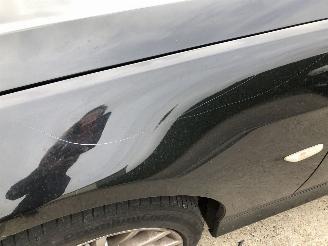 BMW 3-serie 318i Touring picture 11