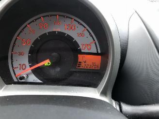 Peugeot 107 5 drs Airco picture 7