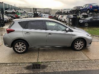 škoda osobní automobily Toyota Auris 1.8 Hybrid 5 drs 2017/6