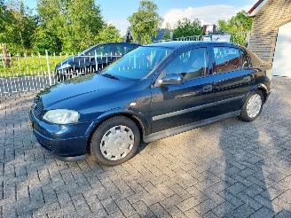  Opel Astra 1.8 2002/8