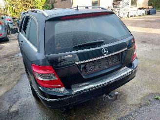 Mercedes C-klasse 180 picture 9