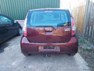 Daihatsu Sirion  picture 2