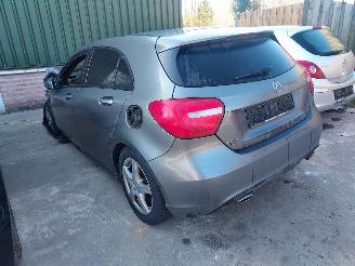 Mercedes A-klasse 180 picture 2