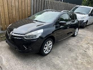 Salvage car Renault Clio  2016/12