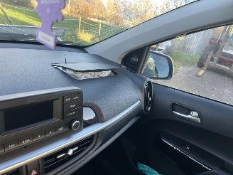 Kia Picanto  picture 25