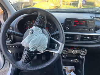 Kia Picanto  picture 12