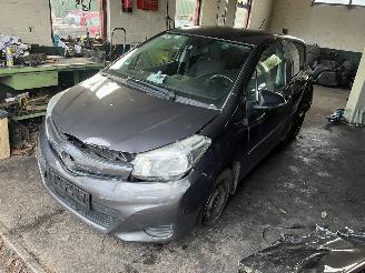 Coche siniestrado Toyota Yaris  2014/3