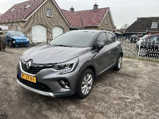 Schadeauto Renault Captur E-TECH HYBRID ca 75000 km !! 2022/6