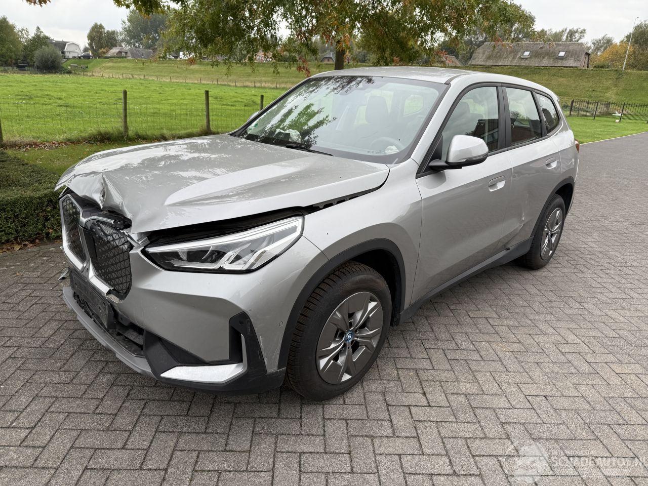 BMW iX1 67 kWh XDRIVE 30 Automaat