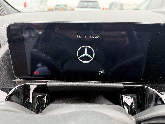 Mercedes GLA Panorama / Automaat picture 9