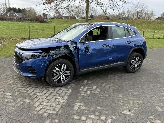 skadebil auto Mercedes EQA 71KWH EQA 250+ LUXURY LINE / Pano / Leer 2025/1