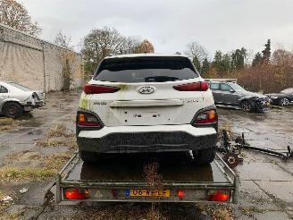 uszkodzony samochody osobowe Hyundai Kona  2018/6