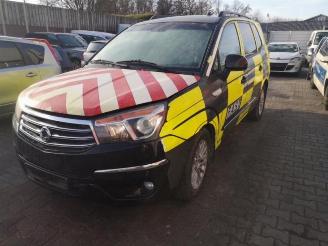 demontáž osobní automobily Ssang yong Rodius Rodius, MPV, 2005 2.0 e-200 Xdi 16V 4WD 2015