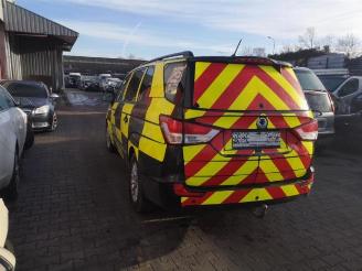 Ssang yong Rodius Rodius, MPV, 2005 2.0 e-200 Xdi 16V 4WD picture 4