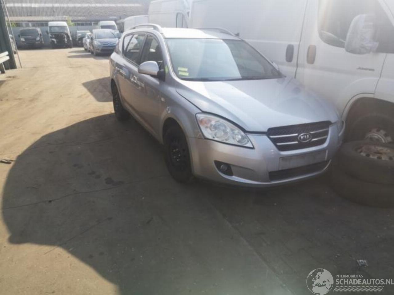 Kia Cee d Cee'd Sporty Wagon (EDF), Combi, 2007 / 2012 1.6 CRDi 90 16V